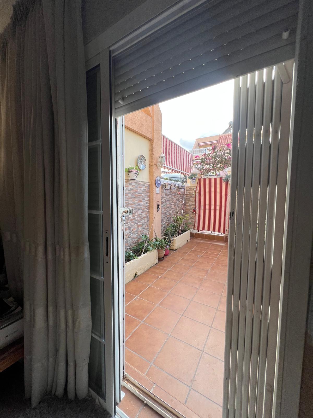 ADOSADO EN EL BARRIO DEL REAL - Imagen 4