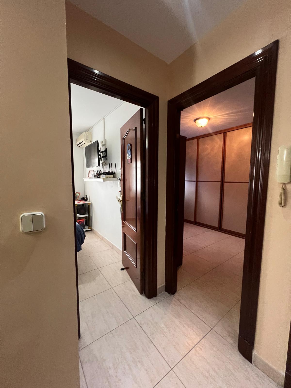 ADOSADO EN EL BARRIO DEL REAL - Imagen 5