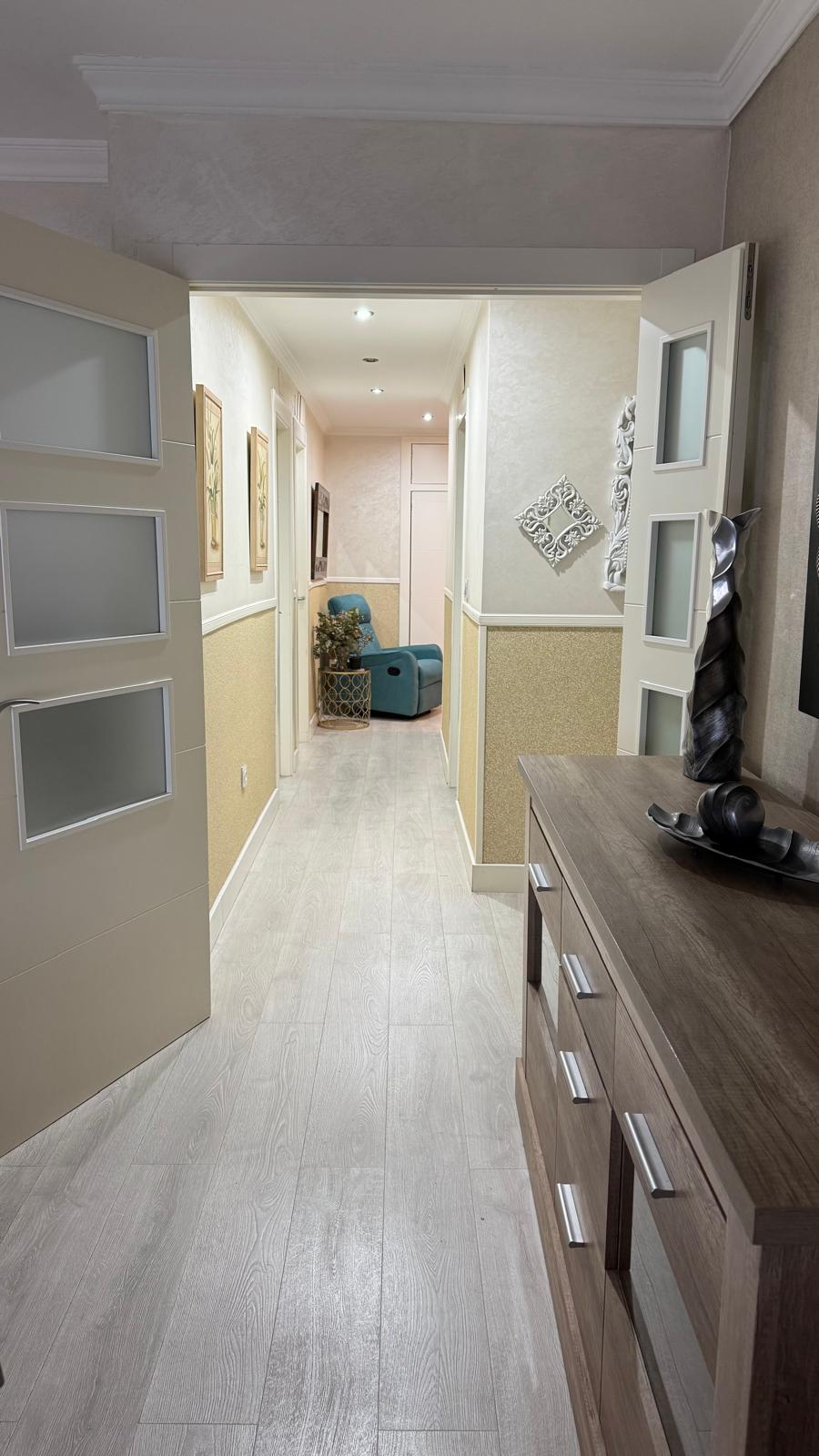 PISO CON PATIO EN EL BARRIO DEL REAL - Imagen 5