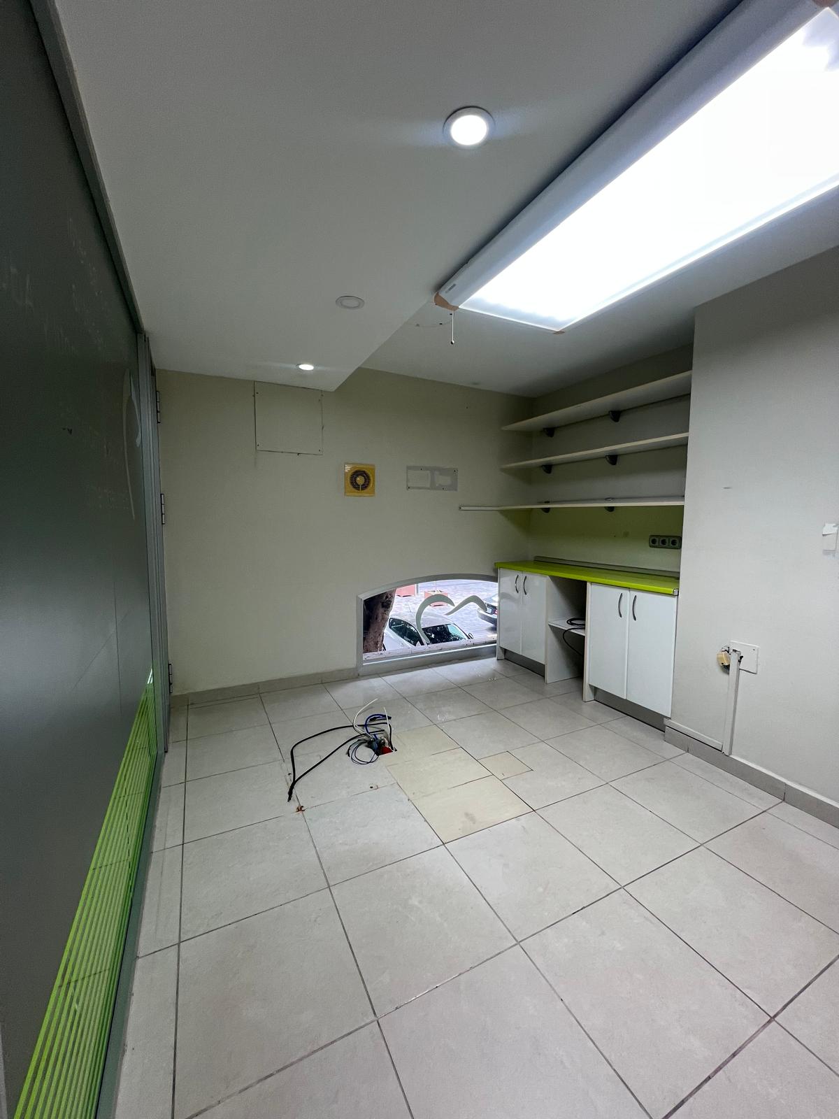 LOCAL COMERCIAL  - Imagen 5