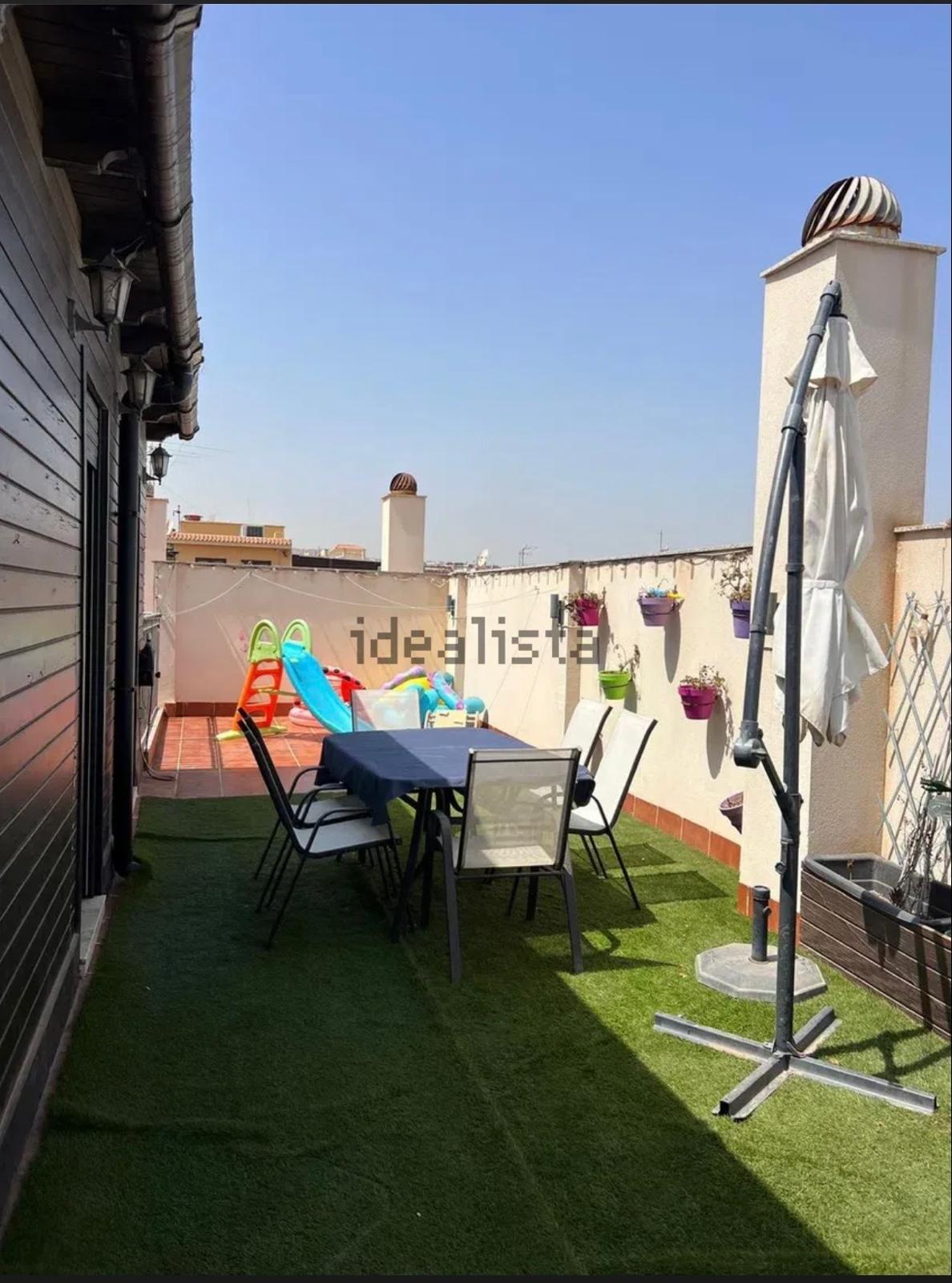 Ático en el Barrio del Real - 3 habitaciones, 2 baños, 2 cocinas. terraza y solarium. - Imagen 5