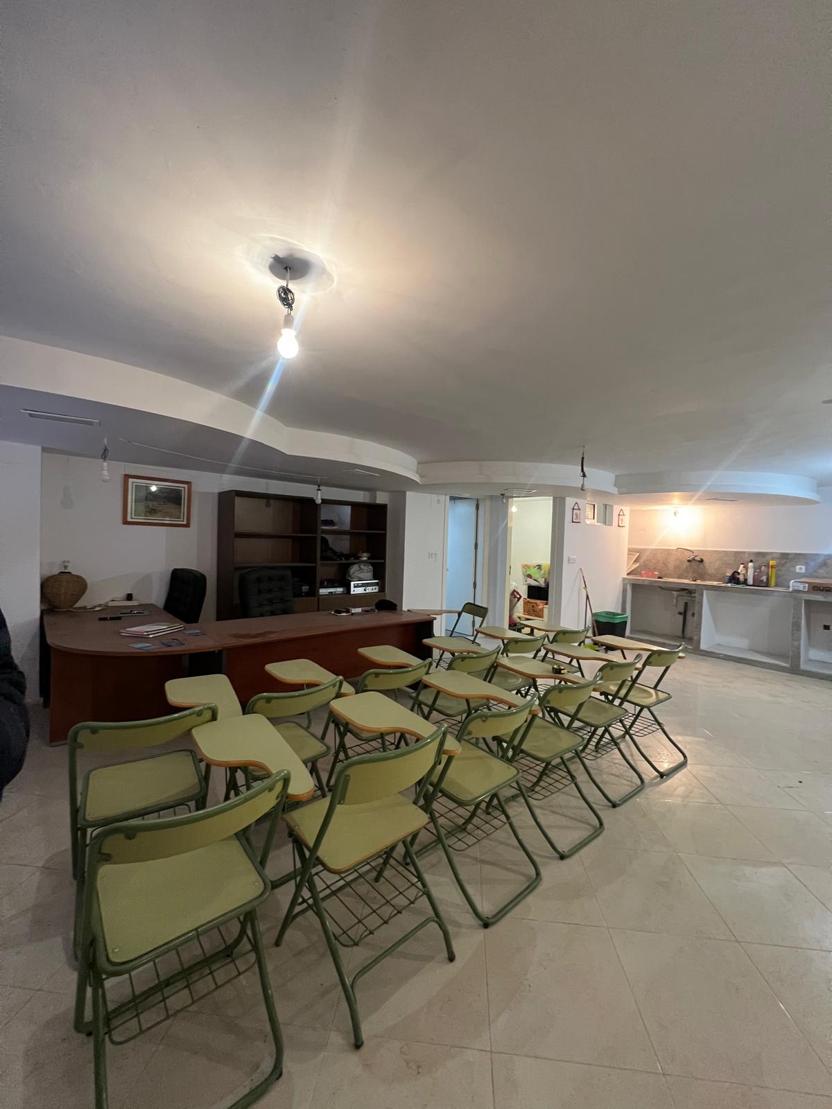 Local en venta en El Real, amplio y totalmente reformado - Imagen 5