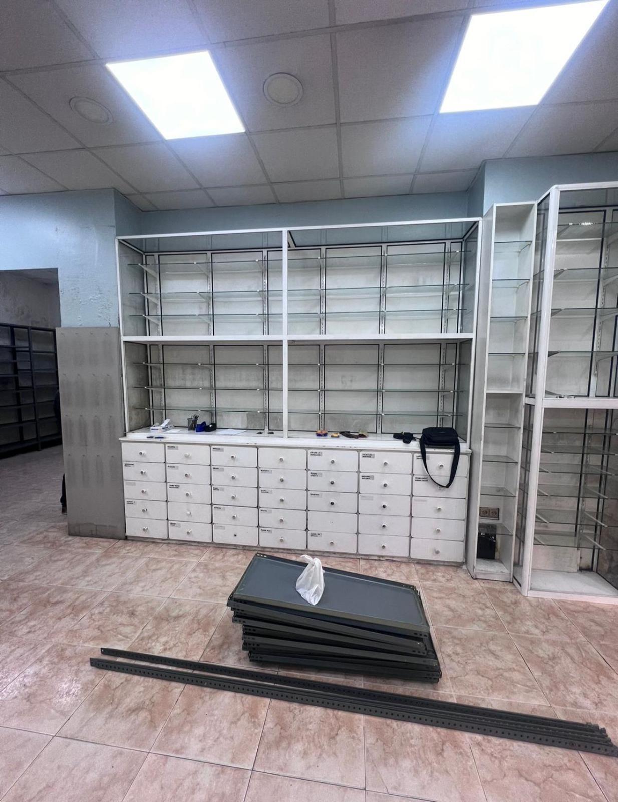 Venta de Local en propiedad en el centro – 65 m² junto Avenida Rey Juan Carlos - Imagen 2