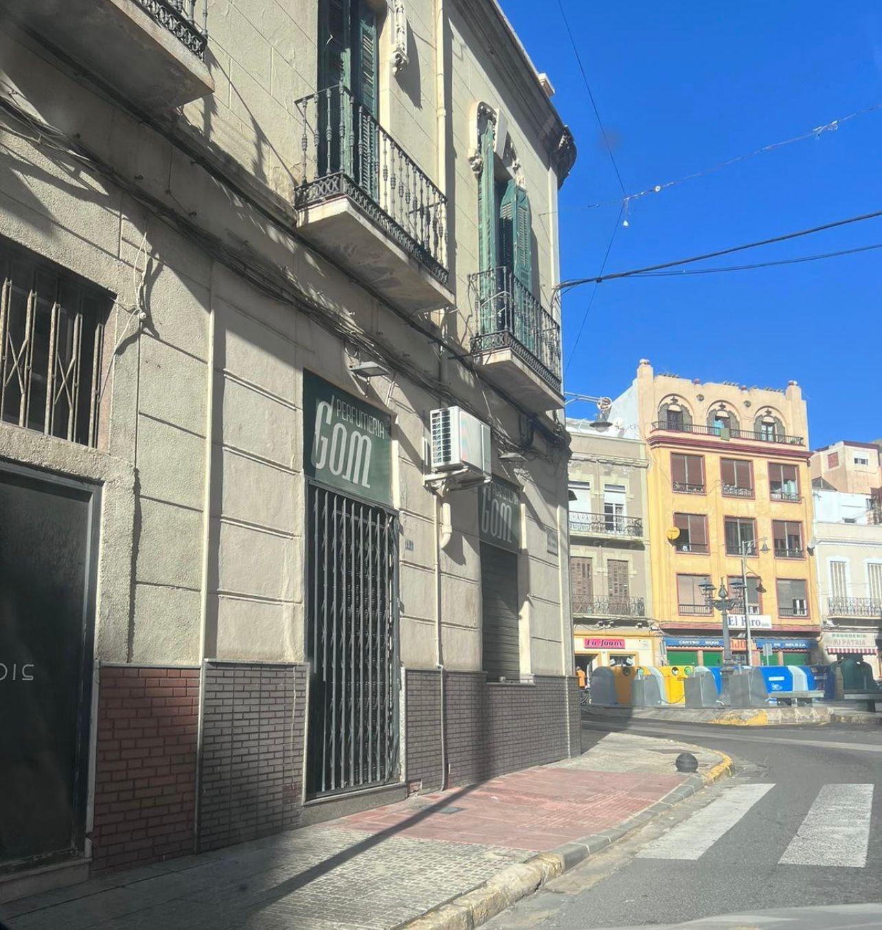 Venta de Local en propiedad en el centro – 65 m² junto Avenida Rey Juan Carlos - Imagen 5