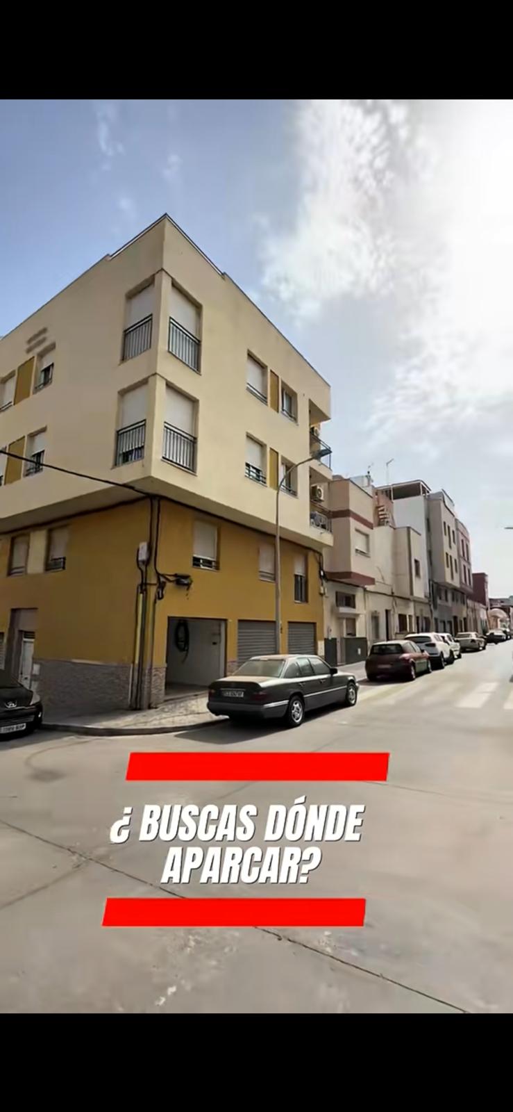 Alquiler Cochera en Calvo Sotelo - Imagen 1