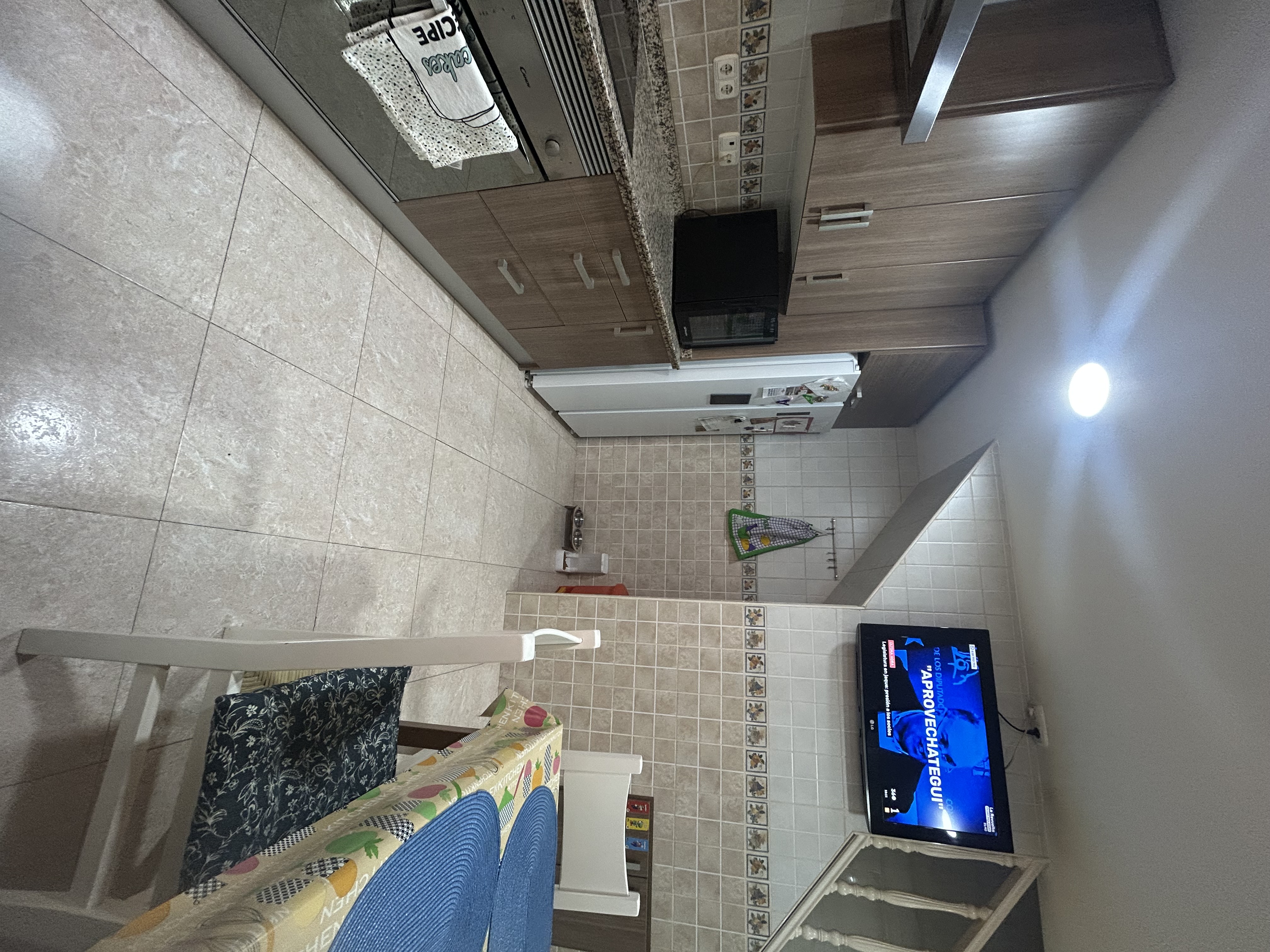 Se vende Duplex de 3h+2b con garaje en el barrio del hipodromo - Imagen 4