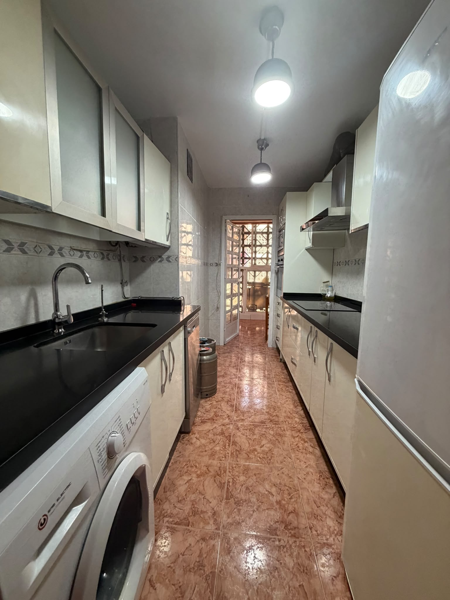 Alquiler 3h+1b en Barrio Constitución - Imagen 2