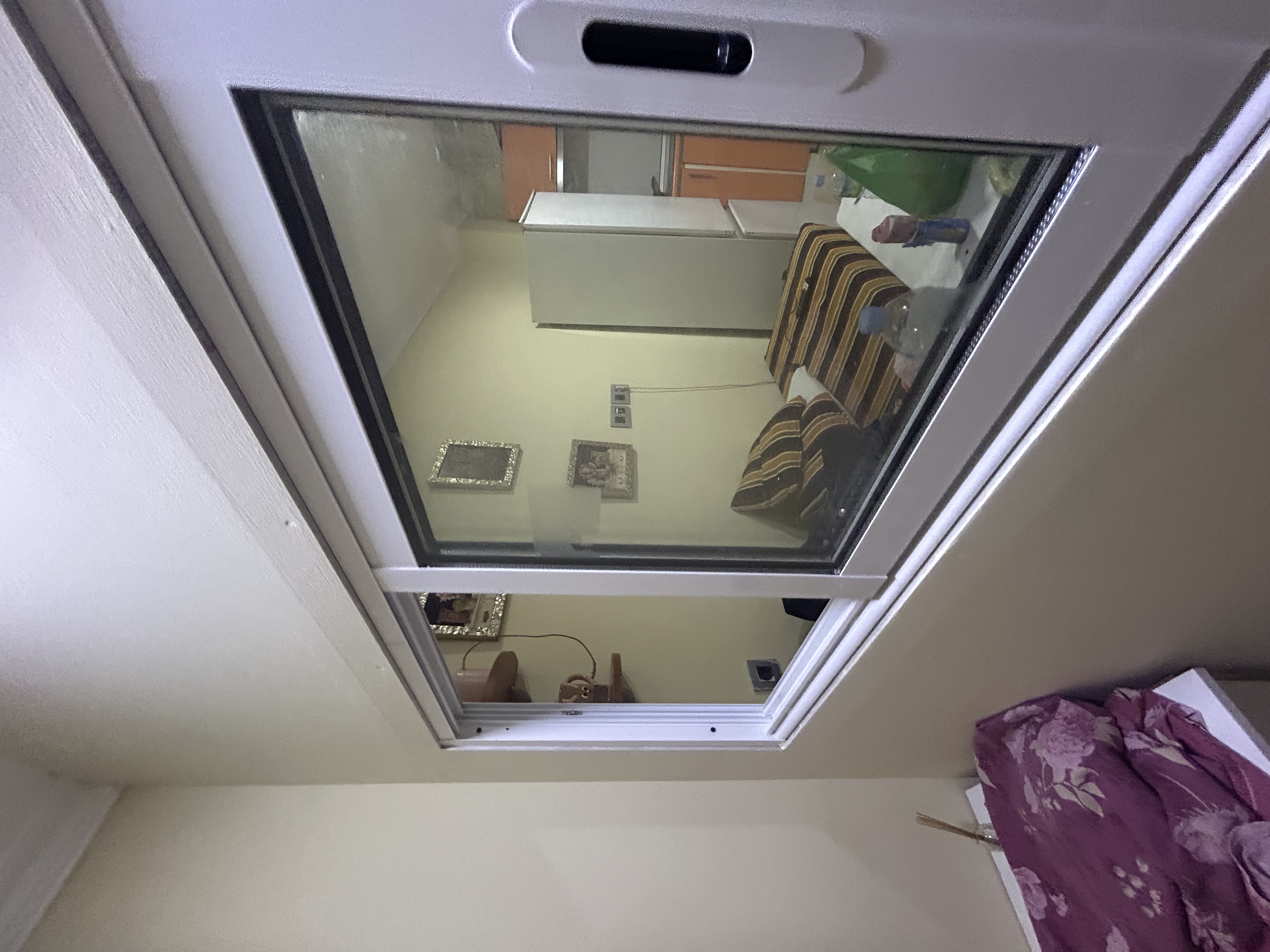 Venta Bajo 2H+1B cerca del centro - Imagen 1
