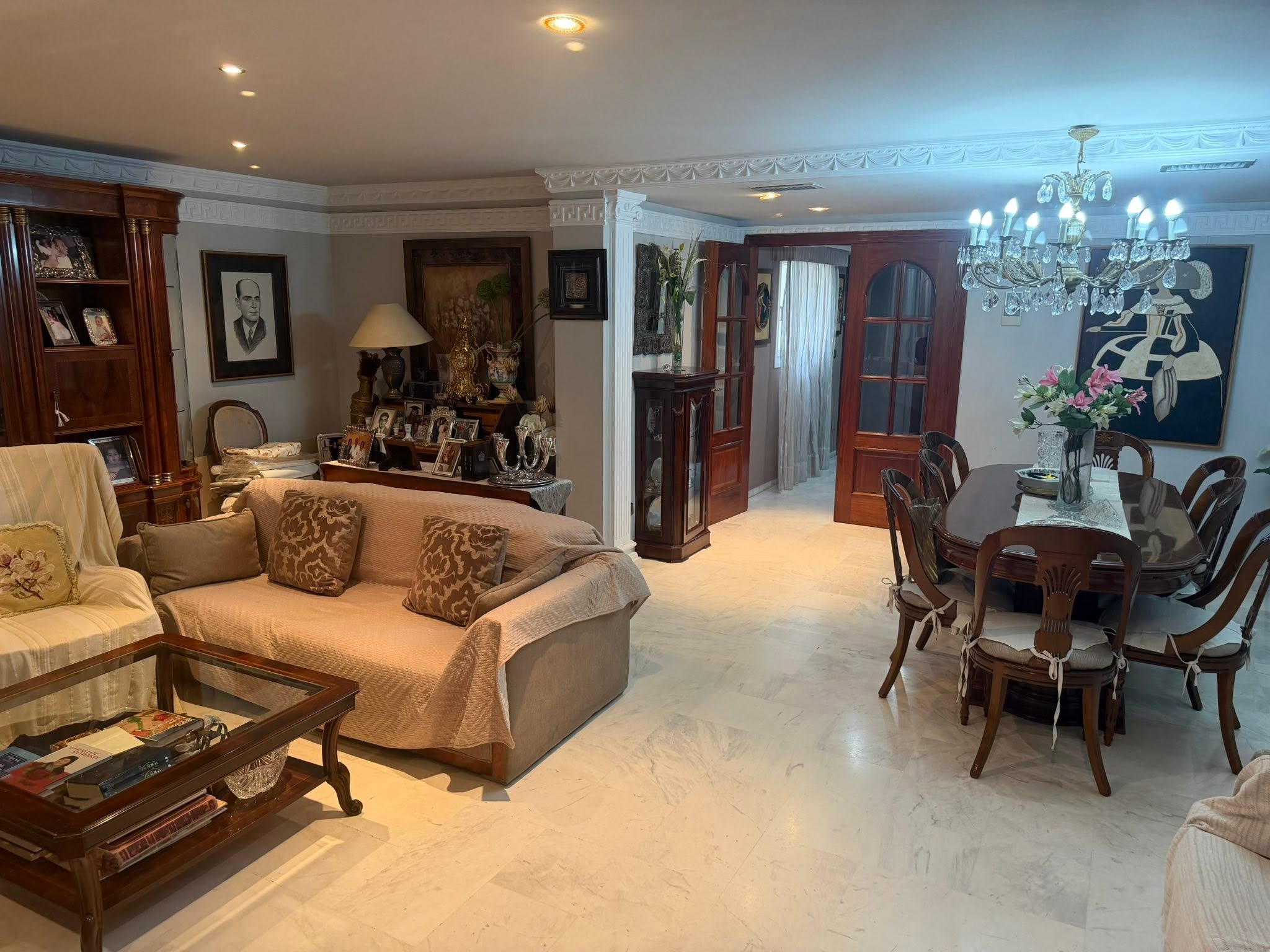Venta Ático 4h + 4b con 3 cocheras, trastero, piscina y gimnasio en el Paseo Marítimo  - Imagen 3