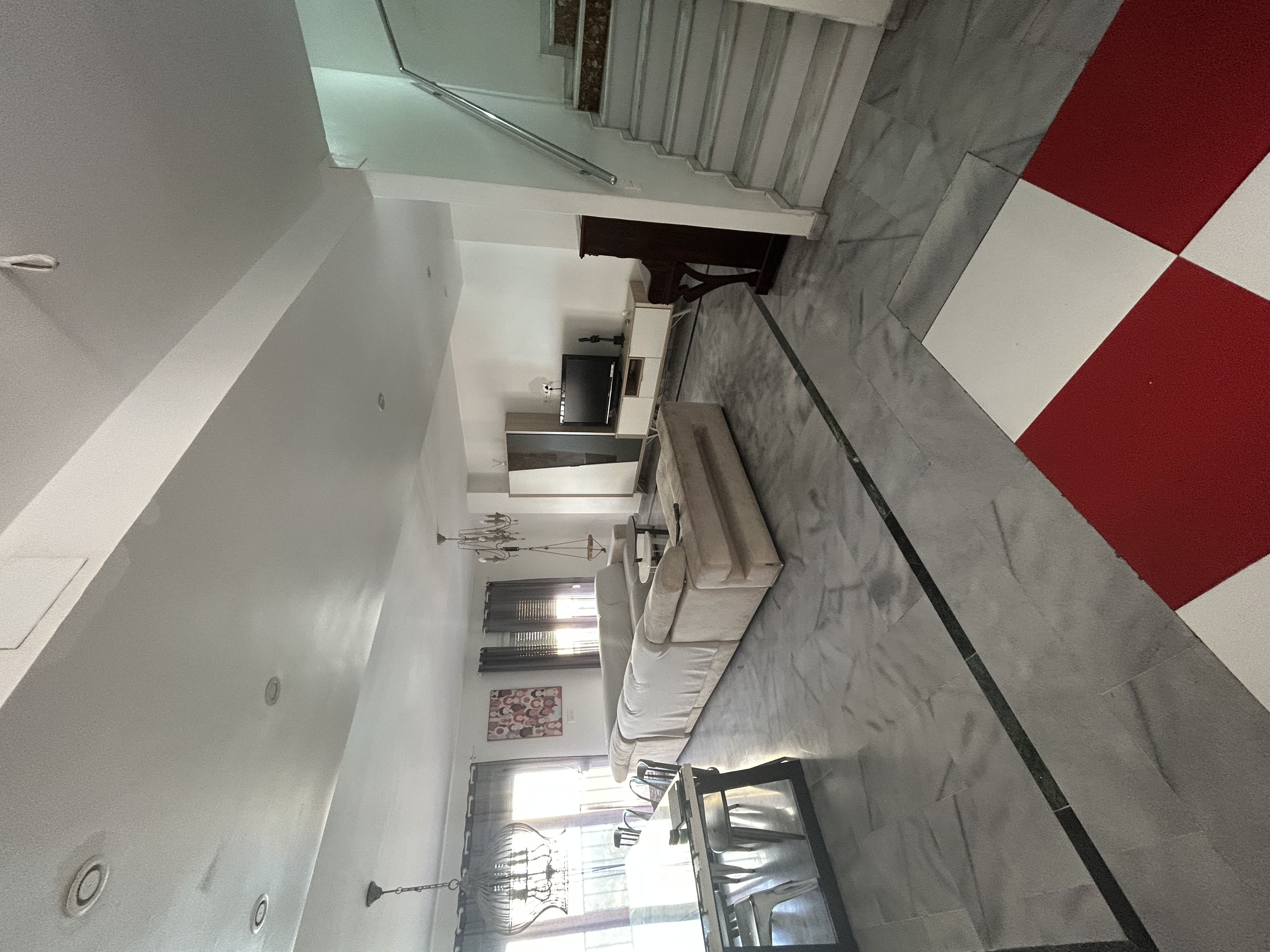 Venta Triplex 4h+4b + terraza + Piscina en el barrio del Industrial - Imagen 4