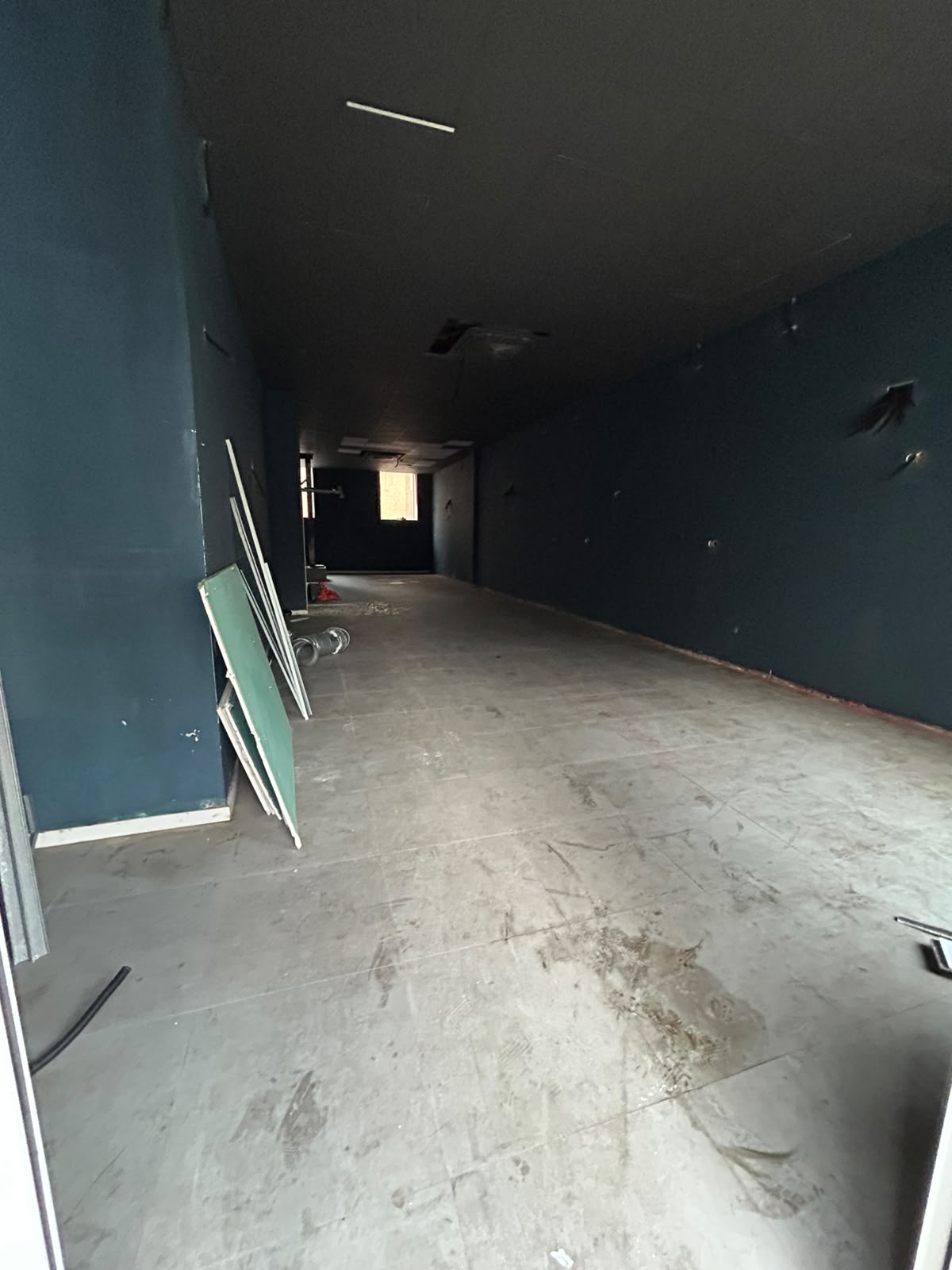 Alquiler Local Comercial con aislamiento acústico 