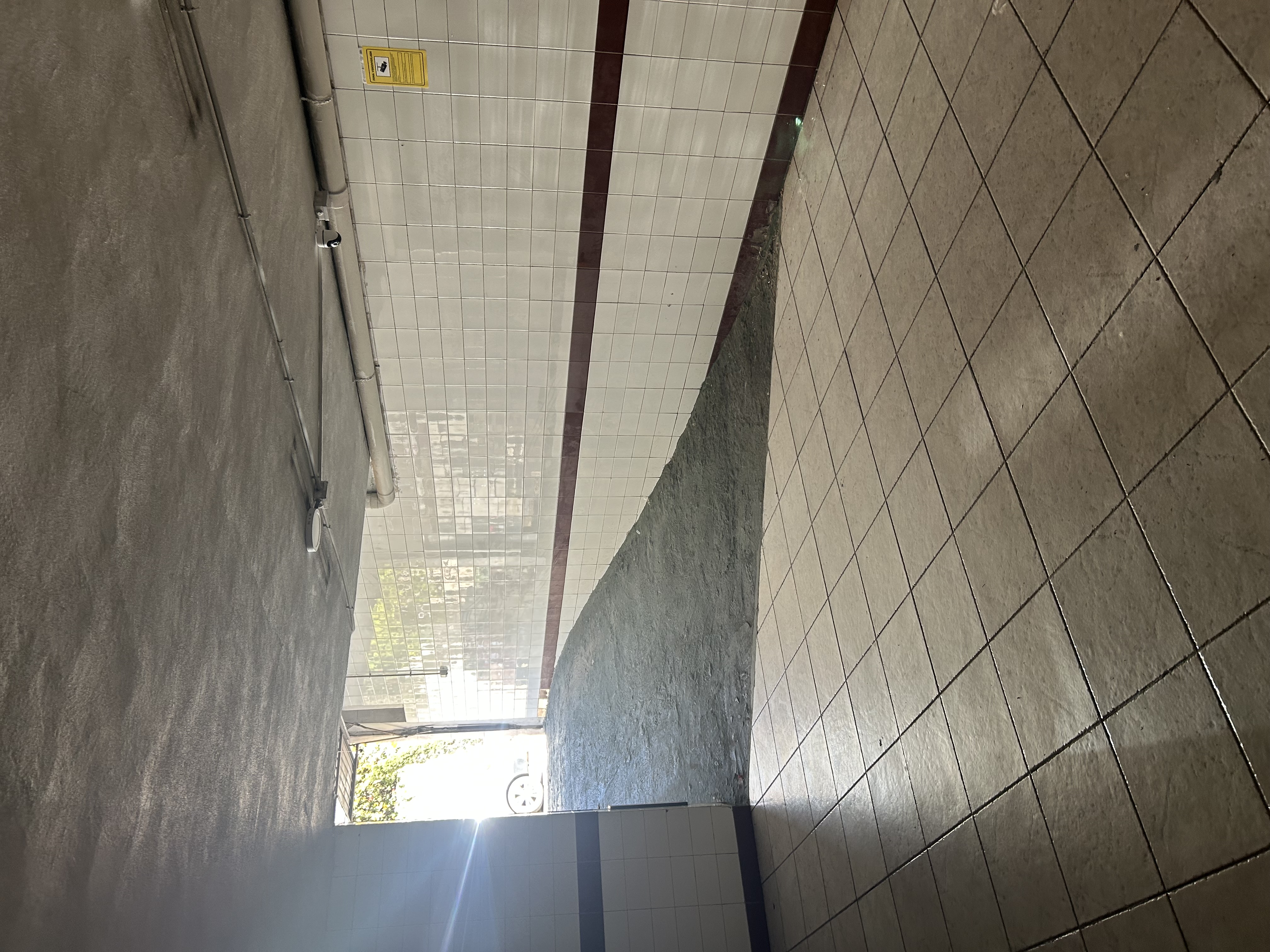Se Vende cochera de 18m2 en Alfonso XIII Cerca de la Huerta Salama - Imagen 5